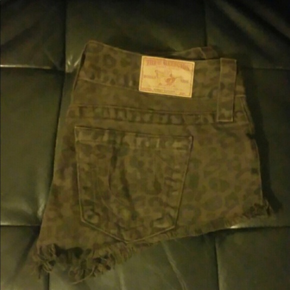 True Religion Joey bundle cut off shorts size 25 - Picture 4 of 4